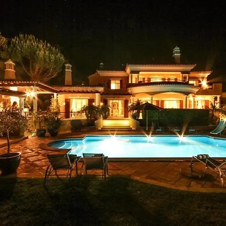 Sleeps 12 Pool Air Con T479957 Villa